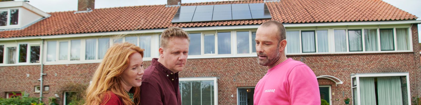 essent medewerker met man en vrouw