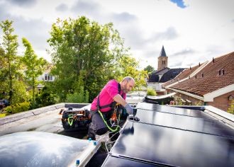 Zonnepanelen op je schuur plaatsen