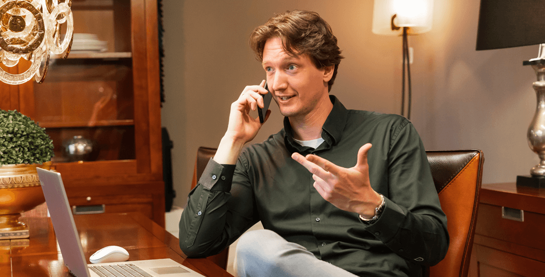 Man belt Essent met de vraag: wat als mijn zakelijke energiecontract afloopt?